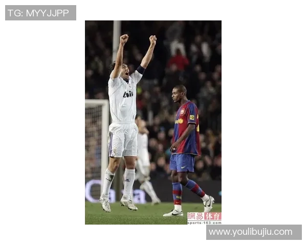 友谊赛精彩对决本菲卡与尤文图斯战成平局帽子戏法点燃全场激情