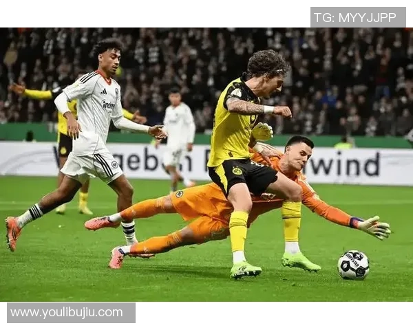 德甲焦点战：多特蒙德绝杀马竞全场沸腾精彩瞬间回顾